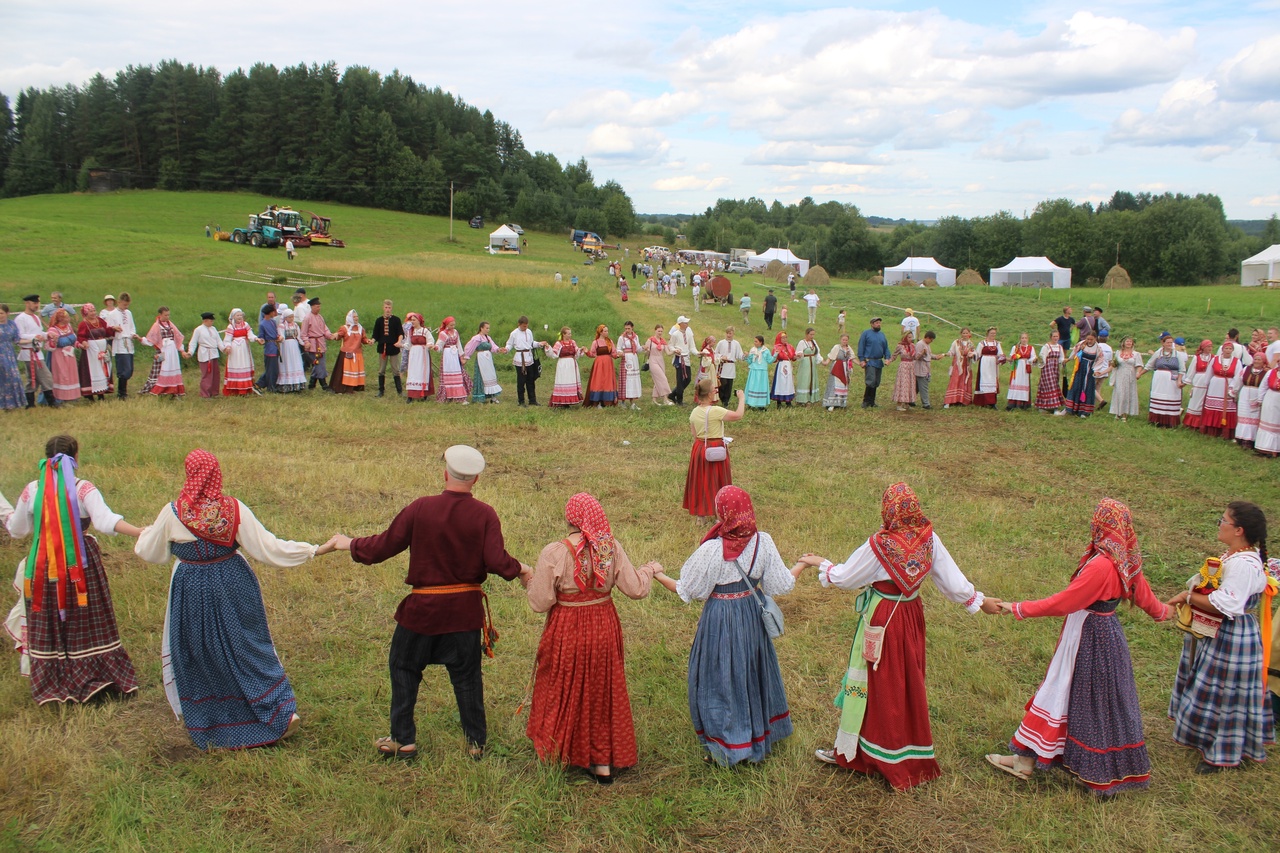 VIII Всероссийский фольклорный фестиваль &quot;Деревня - душа России&quot; завершился вчера, 6 августа, в Верховажском округе.