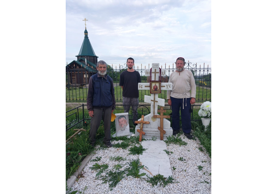 Паломники из Верховажского округа продолжают крестный ход, их путь следует из Коломны в Крым.