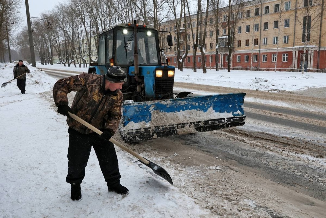 Георгий Филимонов: дорожные службы Вологодской области готовы к предстоящему зимнему сезону.