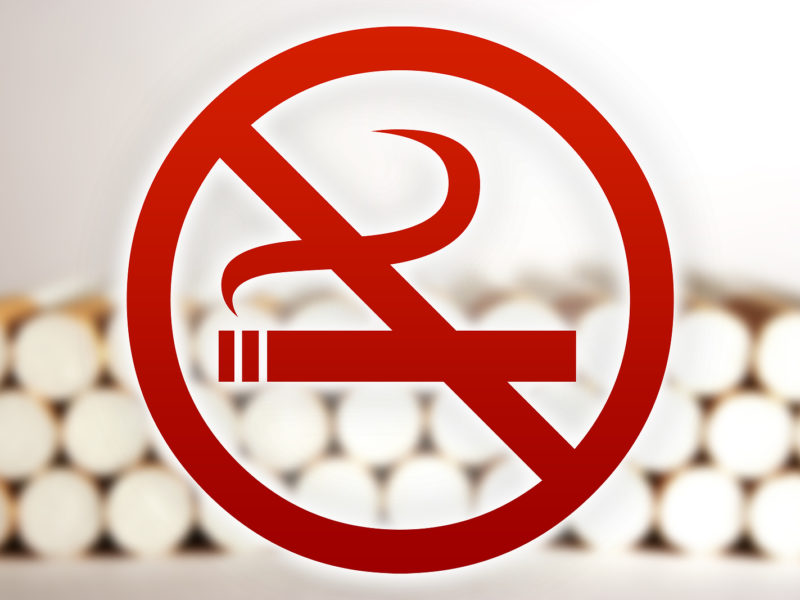 О запрете реализации табачной и никотинсодержащей продукции с открытой выкладкой и демонстрацией.