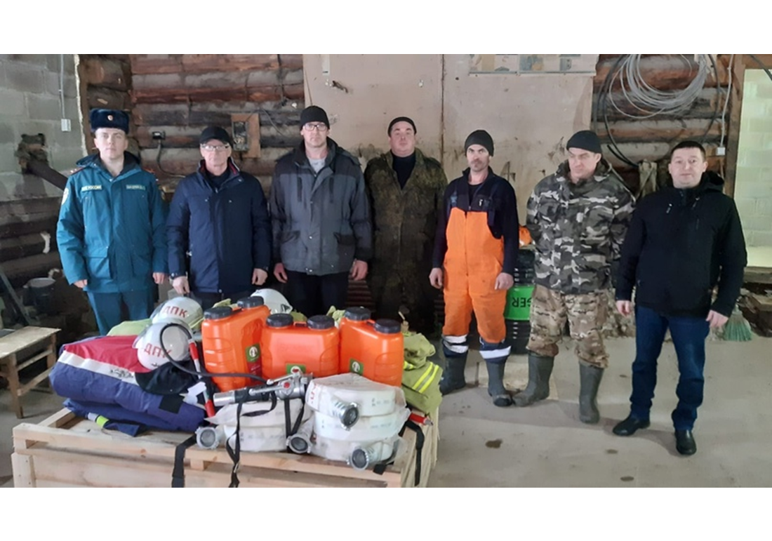 Добровольная пожарная команда Вологодской области.