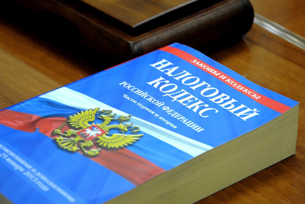 Отчитаться о своих доходах налогоплательщики должны не позднее 30 апреля 2025 года.