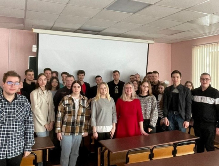 Встреча со студентами Северо-Западного института (филиала) Университета имени О.Е. Кутафина (МГЮА). Встреча со студентами Северо-Западного института (филиала) Университета имени О.Е. Кутафина (МГЮА).