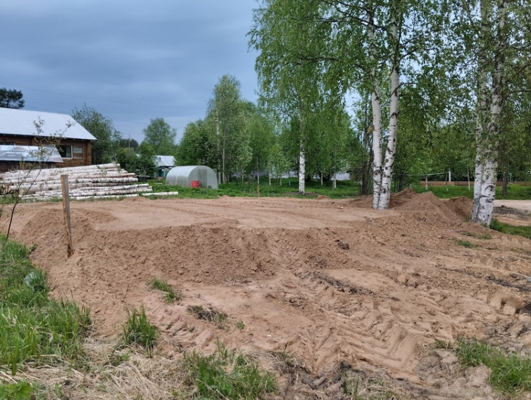 В деревне Куколовская Верховажского округа приступили к установке нового ФАПа.. В деревне Куколовская Верховажского округа приступили к установке нового ФАПа..