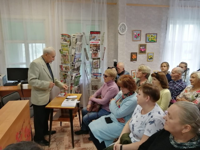 Творческая встреча с вологодским писателем и поэтом, журналистом, краеведом, историком Геннадием Алексеевичем САЗОНОВЫМ.. Творческая встреча с вологодским писателем и поэтом, журналистом, краеведом, историком Геннадием Алексеевичем САЗОНОВЫМ..