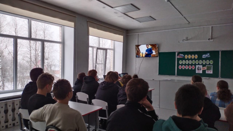 Сотрудники полиции посетили Морозовскую школу.