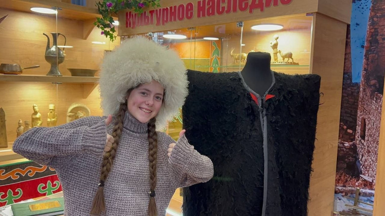Юные верховажане посетили Международную выставку-форум &quot;Россия&quot;.