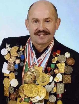 Алябьев Анатолий Николаевич (1951-2022) Алябьев Анатолий Николаевич (1951-2022).